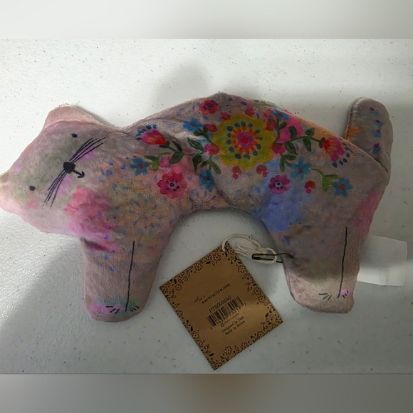 NATURAL LIFE Floral Painted Weighted Eye Mask in Pink, Yellow, Blue - Picture 3 of 4